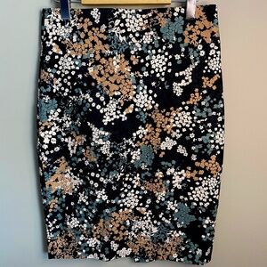 RW & Co. NWT Women's 1/4 Zip Black Floral Print Midi Skirt Size 8